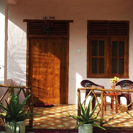 Star Sun Homestay Тангалле Екстер'єр фото