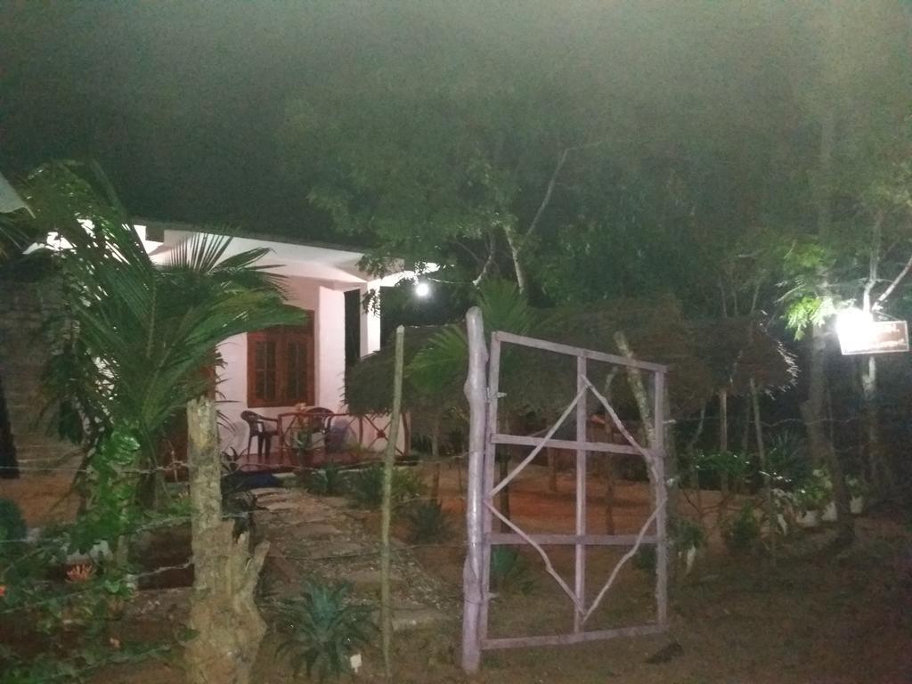 Star Sun Homestay Тангалле Екстер'єр фото
